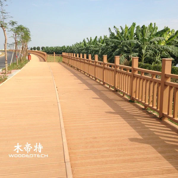 户外地板项目的封盖式和无盖式复合甲板有什么区别