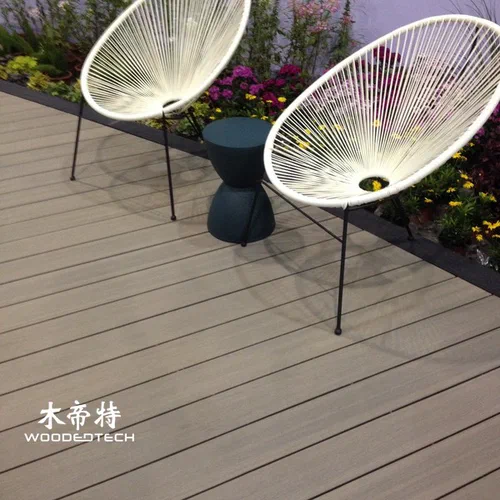 Miglior Decking composito durevole per 24 installazione di spaziatura del Joist