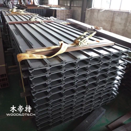 Rivestimento durevole del materiale WPC per progetti esterni ad alte prestazioni