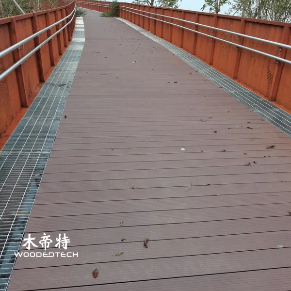 How to Remove composite deck stain | Cleaning & Care Solutions