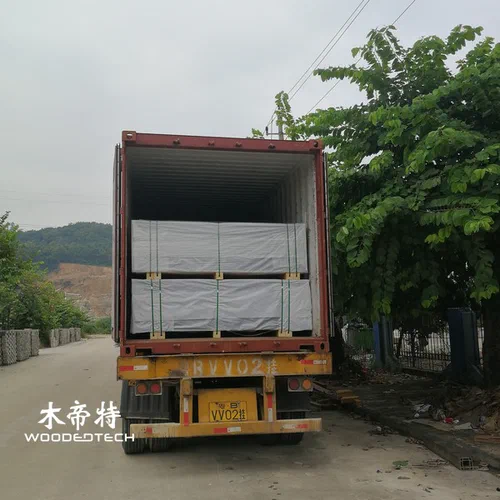 Các loại bảng điều khiển Wpc bao gồm các thiết kế khác nhau cho hàng rào tường bên ngoài và các ứng dụng cảnh quan