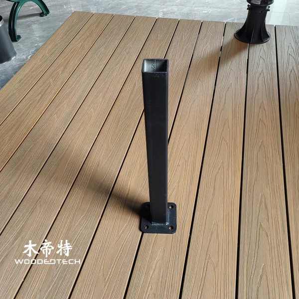framework di decking composito fornisce un sistema di base stabile per l'installazione di coperta all'aperto
