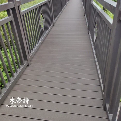 Wie Man Wpc Deck Installation Für Langlebigen Outdoor-Bodenbelag Absolviert