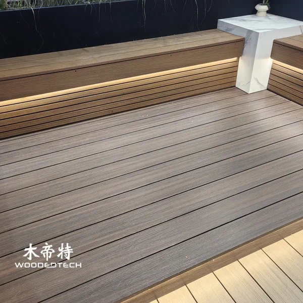 WPC mit nut und feder Solutions for Industrial Decking Applications