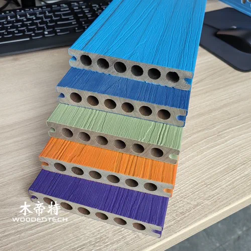 Le tendenze di colore del deck composito più popolari per l'architettura moderna