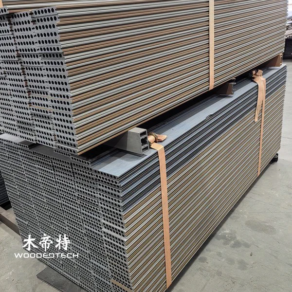 什么是复合金属甲板?建筑指南与结构优势