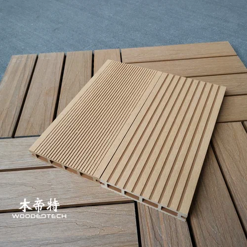 D14025-3 Teak Color Plastic Wood Flooring Creates Fresh Light Tone Porch Decking With Natural Comfort