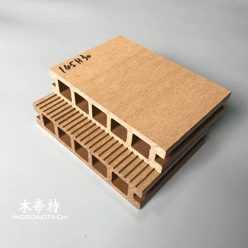 D14530 Square Hole 30mm Thick Outdoor Composite Decking Delivers Better Strength For Outdoor Spaces
