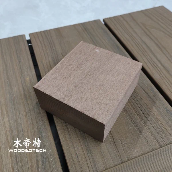 F9540 Plastic Wood Plank Features Four Flat Sides and Solid Structure for Outdoor Bench Applications
