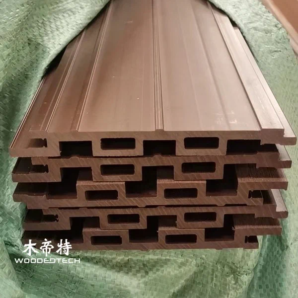 Q18620 Classic WPC Fluted Wall Panel for Stylish Exterior Wall Decoration Projects